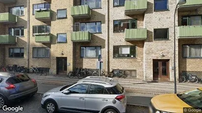 Lejligheder til leje i Charlottenlund - Foto fra Google Street View