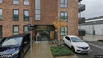 Lejligheder til leje i Brøndby - Foto fra Google Street View Lejligheder til leje i Brøndby - Foto fra Google Street View