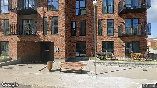 Lejligheder til leje i Brøndby - Foto fra Google Street View