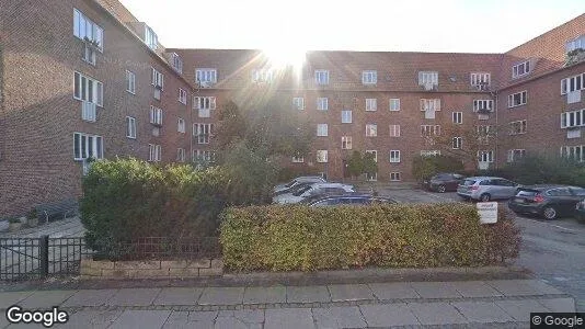 Lejligheder til leje i Charlottenlund - Foto fra Google Street View
