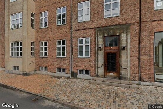 237 m2 lejlighed i Odense C til leje